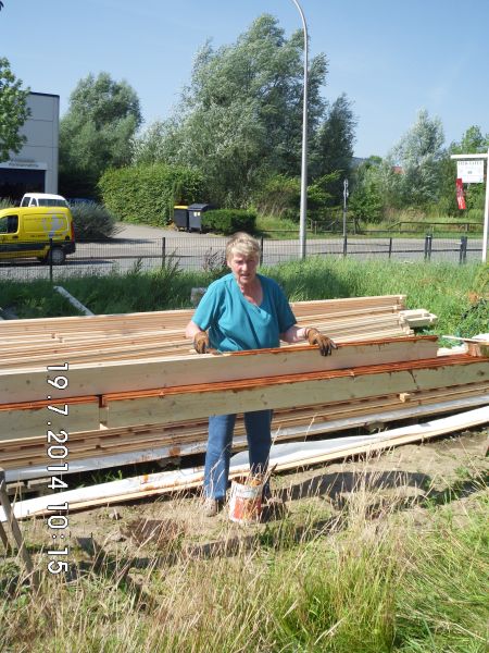 2014-07-20 Bau des Blockhauses für den Tierschutzverein